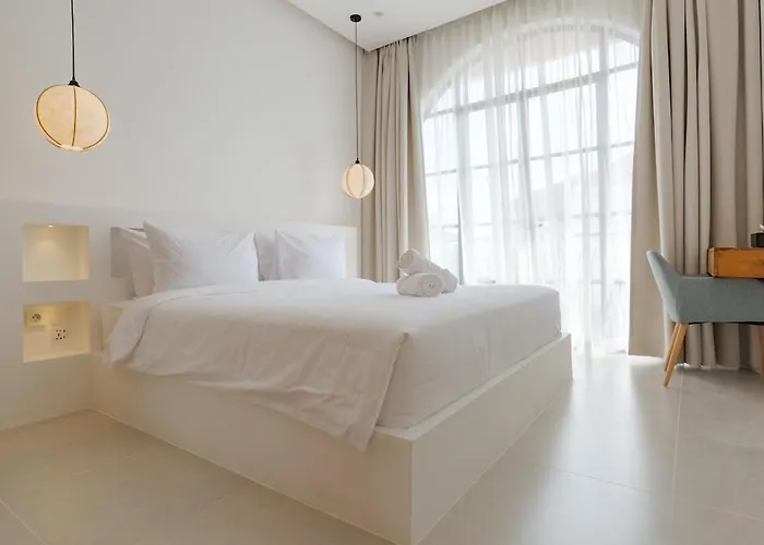 Playa 14 - Brand New 2br Designer